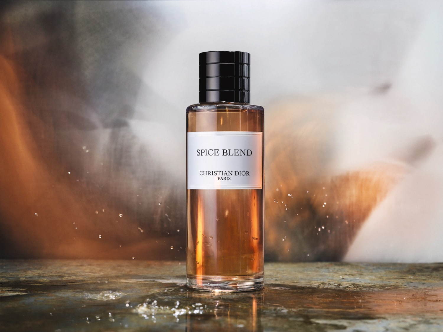 メゾン クリスチャン ディオール新香水「スパイス ブレンド」スパイス