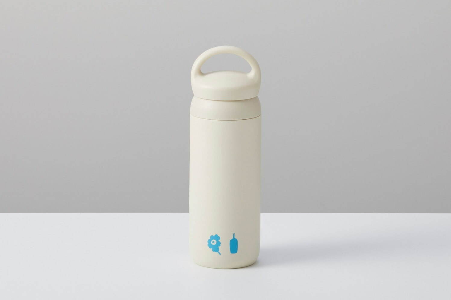 ブルーボトルコーヒー×マリメッコの限定グッズ、“ブルーのウニッコ柄