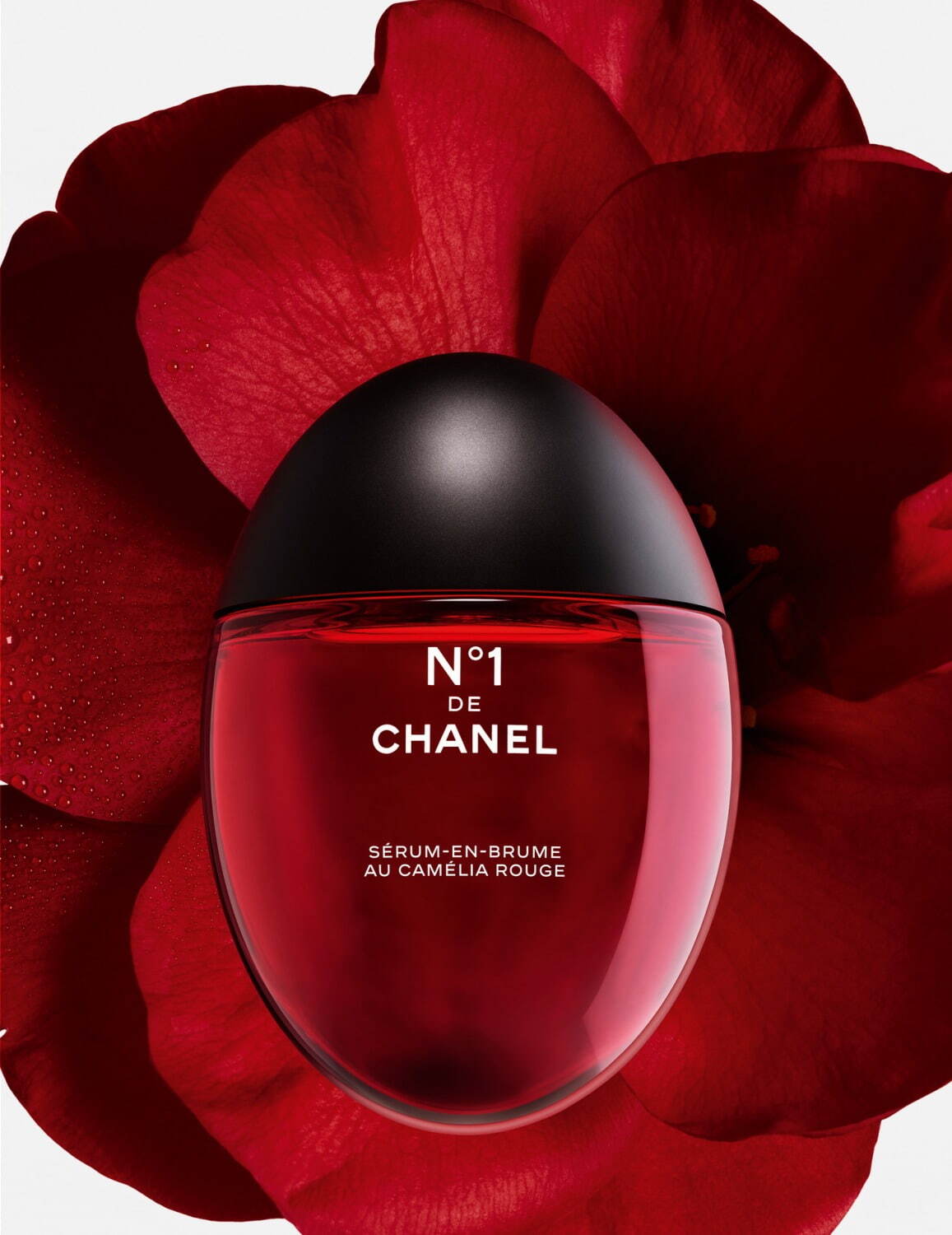 シャネル“真っ赤なボトル”ミスト美容液「セラム イン ミスト Nº1 ドゥ