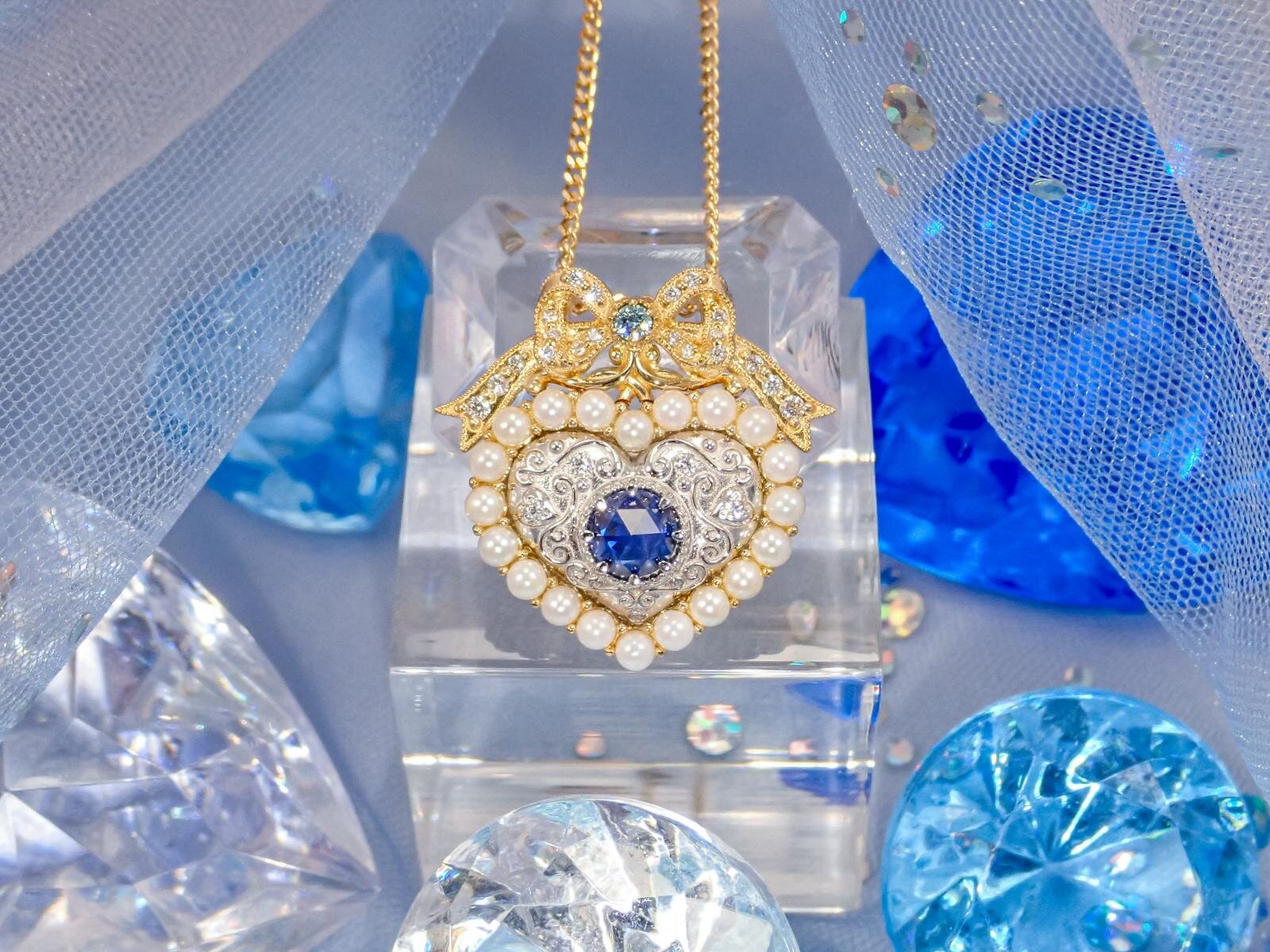 大人のセボンスター“本物の宝石”ジュエリー、ハート×鍵ペンダントが