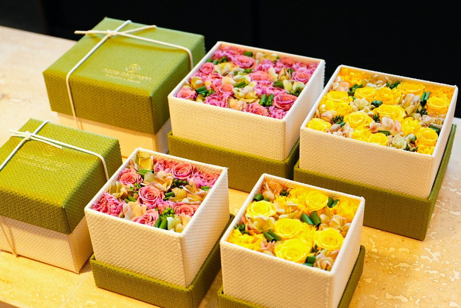 ニコライ バーグマン 高輪店」“花を一輪から”購入できる初業態、限定