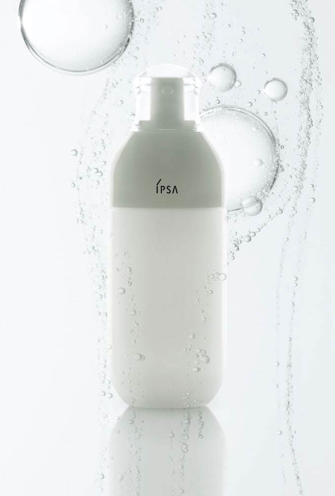 イプサの化粧液「ME」が進化、肌の酸素レベルに着目＆“ぷるんと弾む