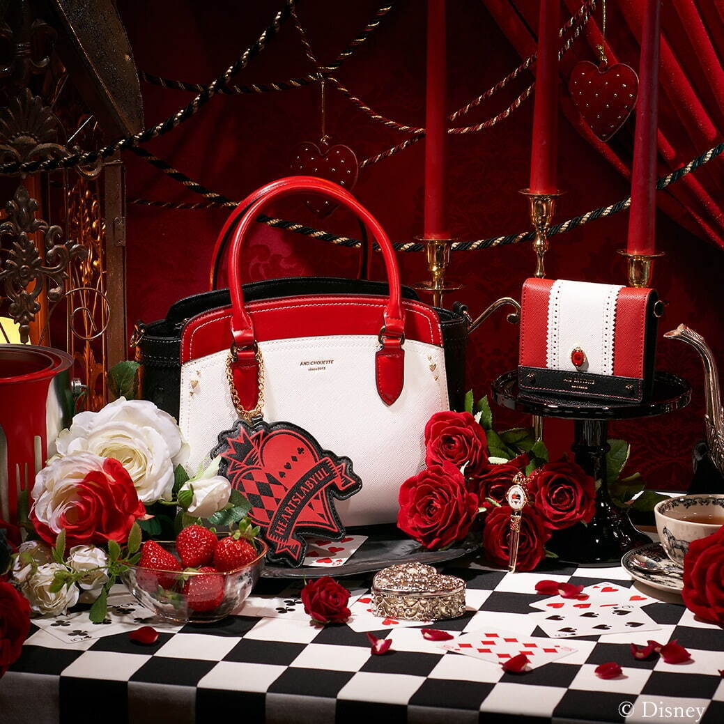 ディズニー ツイステッドワンダーランド』“寮”イメージのバッグや小物