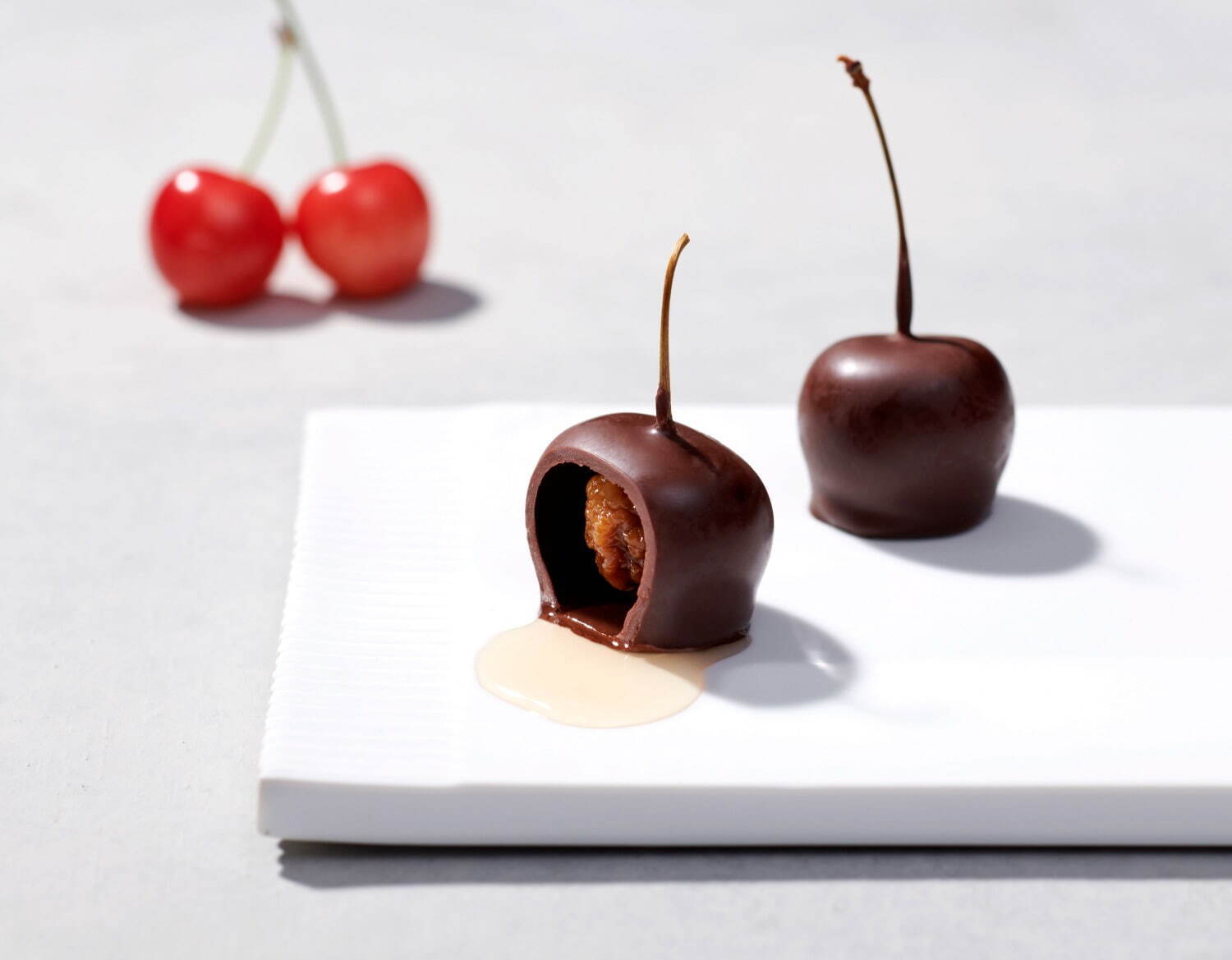 ヴィタメール限定ショコラ「チェリーボンボン」国産さくらんぼ丸ごと