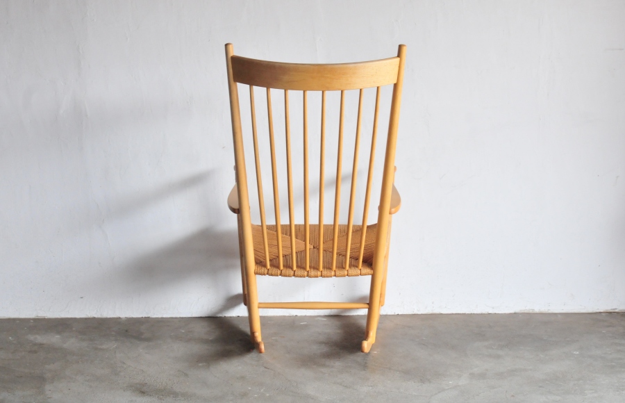 Hans J.Wegner ハンス J ウェグナー J-16 (1944) 時を経ても色あせ