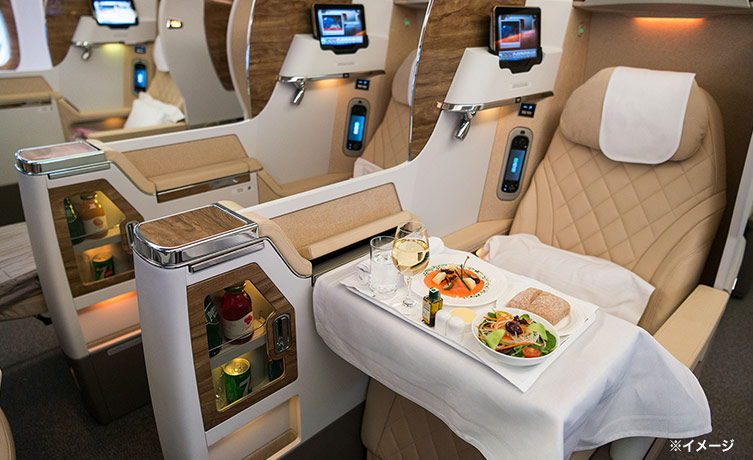 エミレーツ航空ボーイング777-300ERのビジネスクラスシート情報
