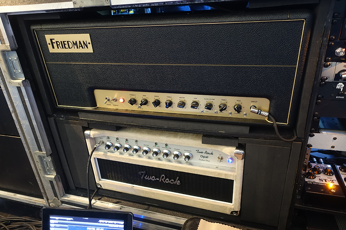 THE YELLOW MONKEYのギタリスト菊地”EMMA