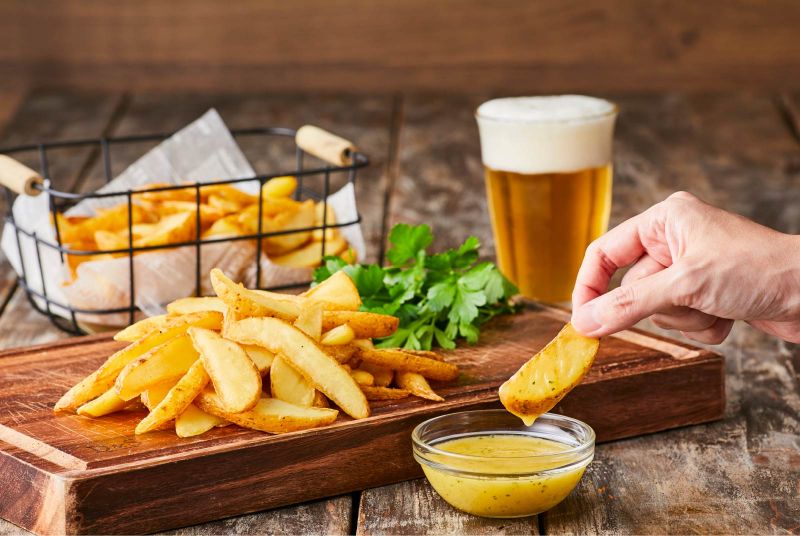 お酒にも合う！フレッシュネスから、「大人の」ディップポテト発売