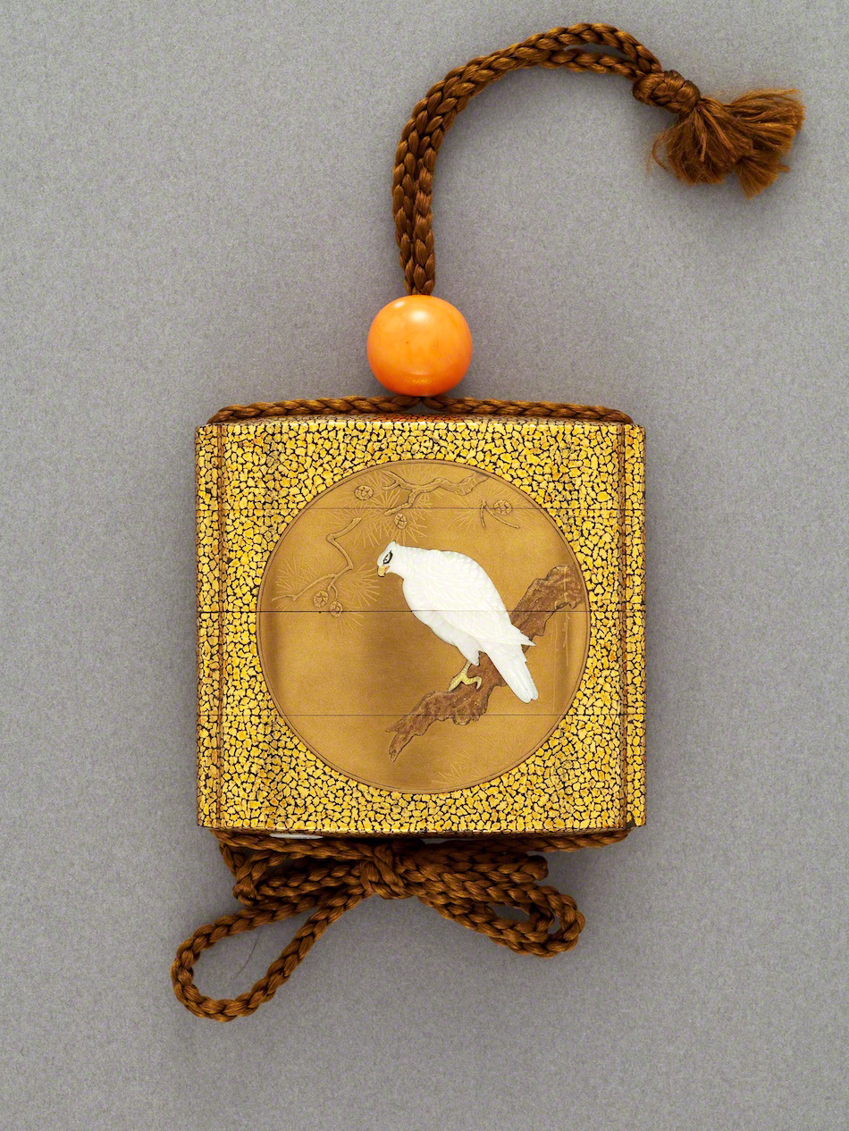 松鷹杜若水鶏蒔絵芝山象嵌印籠 銘 芝山／奇成斎（花押） | 芝山 | 収蔵