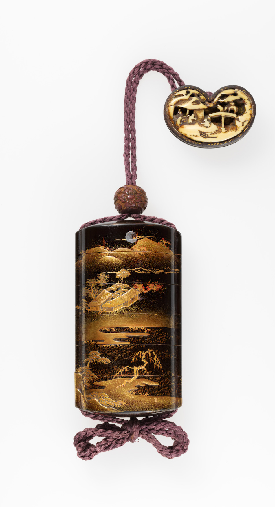 秋景山水蒔絵印籠 銘 梶川作（榮） | 梶川 | 収蔵品詳細 | 作品を知る