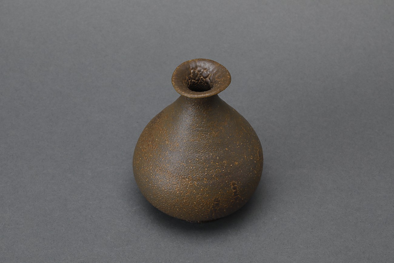 黒唐津徳利 | 酒器 | ギャラリー器館