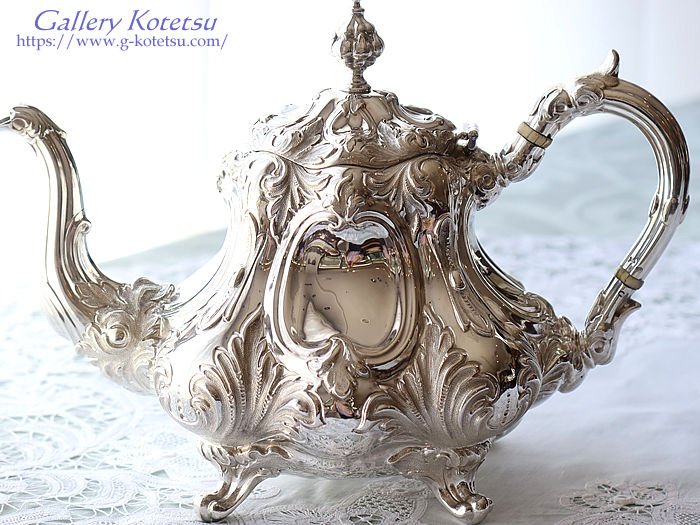 Welcome to ギャラリー虎徹 WEB