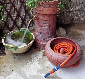 カクダイ/KAKUDAI の移動水栓柱（城壁）[624-805]をリニューアルしま