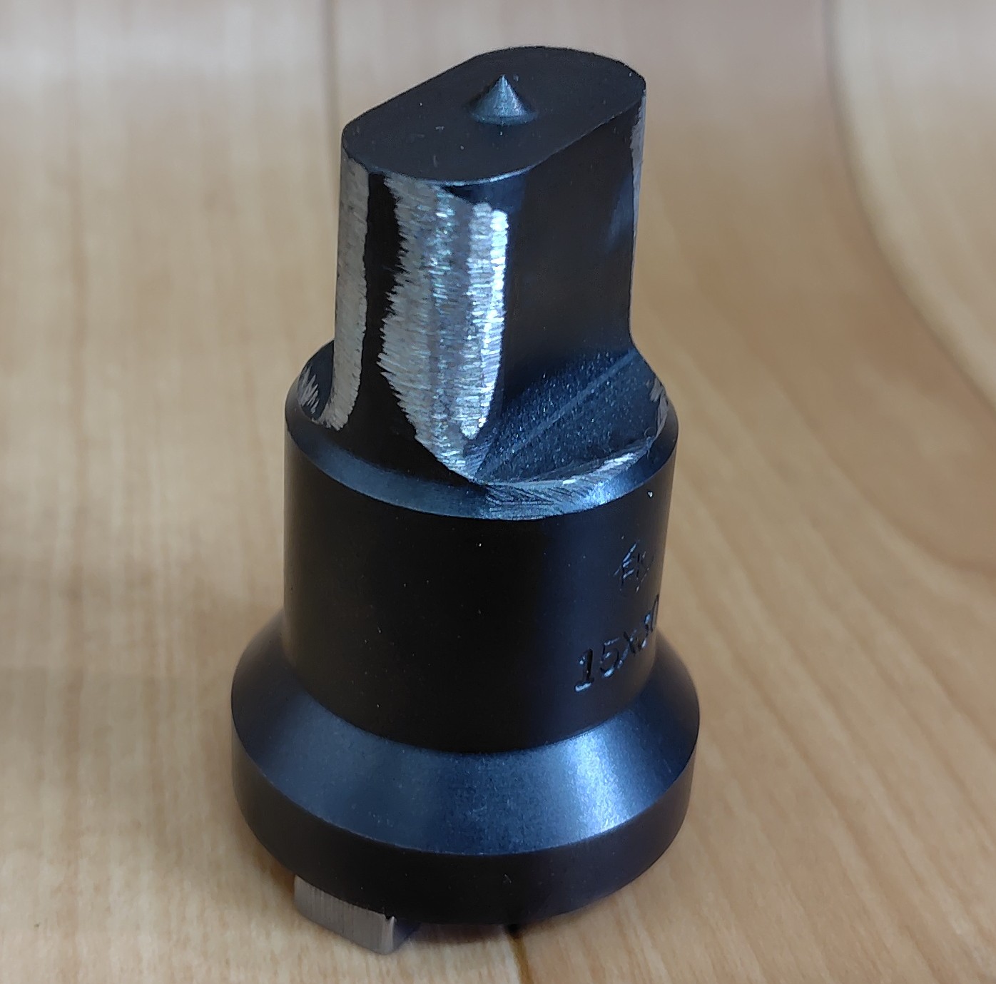 中西鉄工所/旧福井機工商会会藤村鐵工所用長穴ポンチ・ダイス