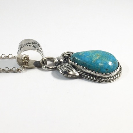 インディアンジュエリー ターコイズ ペンダント ナバホ族