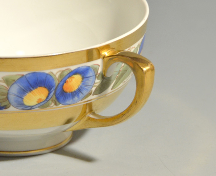 ベルリン王立磁器製陶所（KPM） 花文 金彩 ティーカップ＆ソーサー