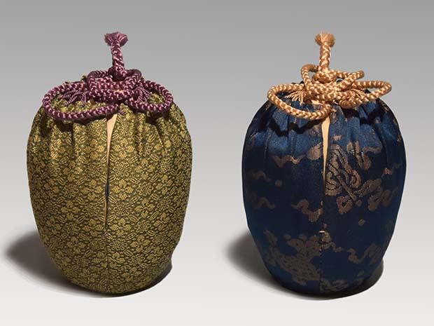 瀬戸茶入 銘「冨貴長命」 立花大亀在判箱書 | 古美術ささき