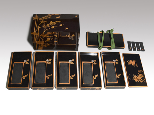 秋草蒔絵 重硯箱 五段 梅竹に小禽蒔絵外箱付 江戸後期 | 古美術ささき