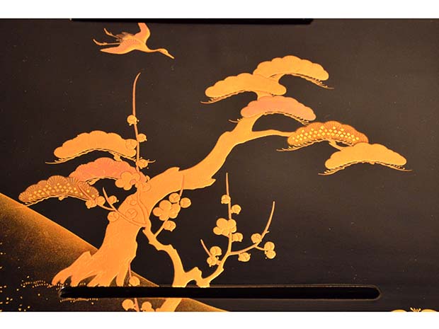 鶴に松竹梅蒔絵 三重盃と盃台 明治時代 | 古美術ささき