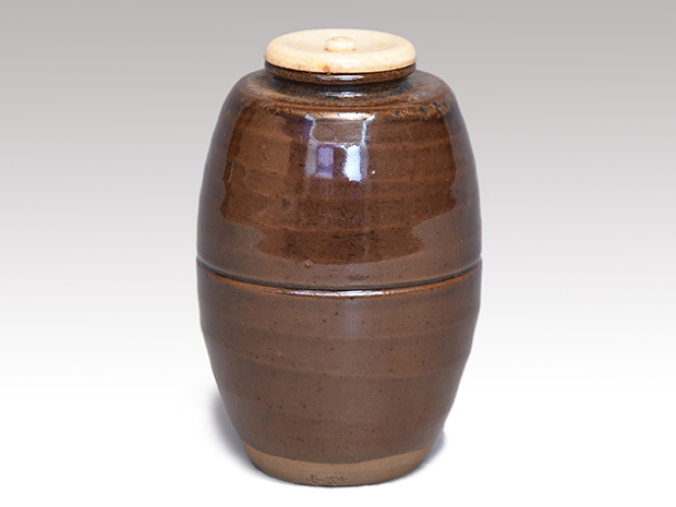 肩衝茶入 万代喜山（作）象牙蓋 仕覆「一重蔓菊唐草紋」共箱 | 古美術