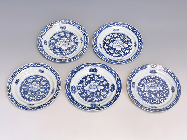 古染付花文中皿5枚 桐箱 明末～清初 懐石向付に | 古美術ささき