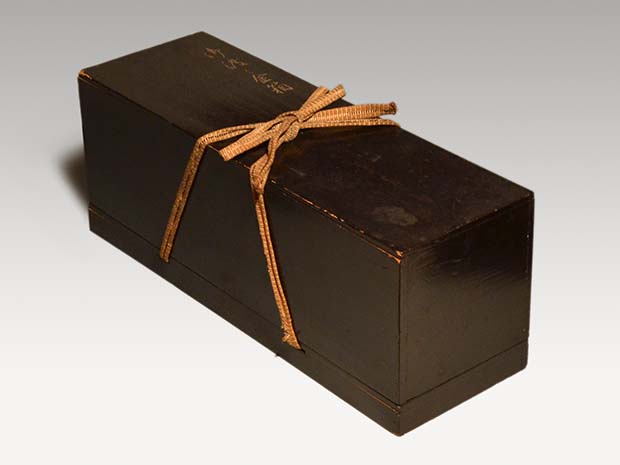 鉄漿(お歯黒) 御渡し金箱セット 江戸後期 島津家伝来 | 古美術ささき