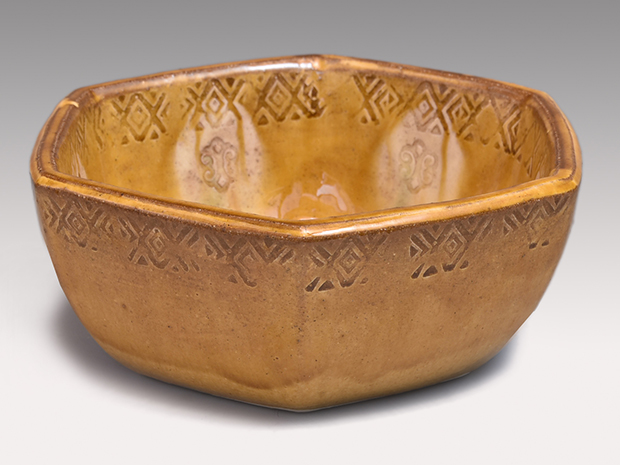 船木研児(作) 黄釉押紋 六角楕円鉢 共箱 布志名焼 | 古美術ささき