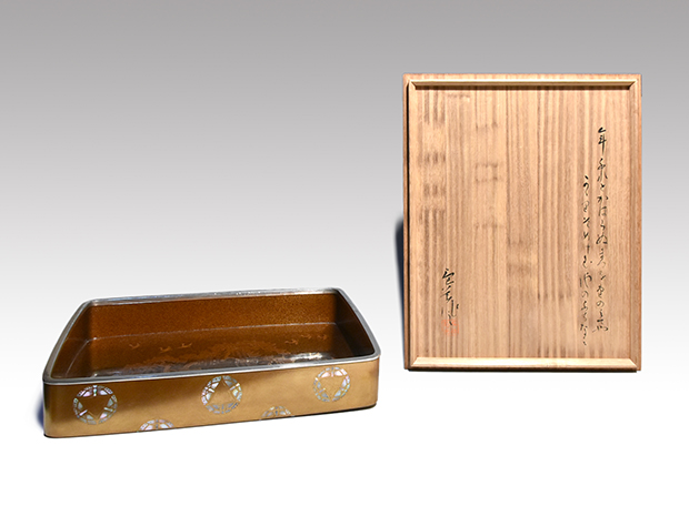 植松抱美 螺鈿蝶藤波蒔絵乱箱 「池の藤波」 共箱 香道具 名作 | 古美術