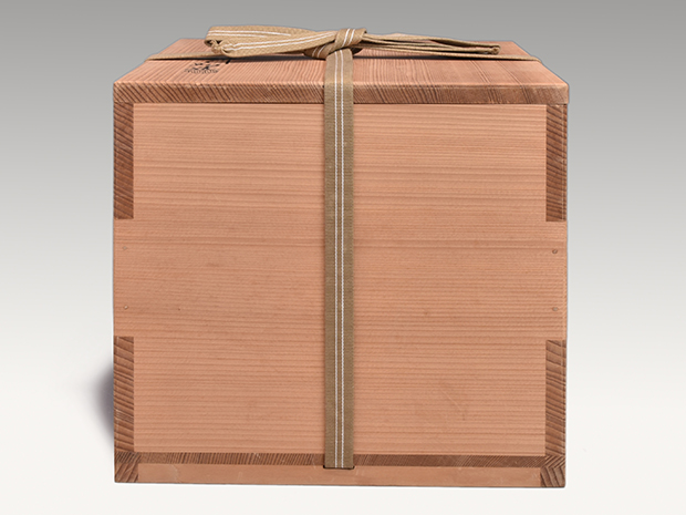 双鶴地紋 宝珠釜 和田美之助(作) 共箱 炉用 | 古美術ささき