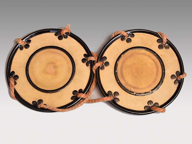小鼓 皮 一組(二枚) | 古美術ささき