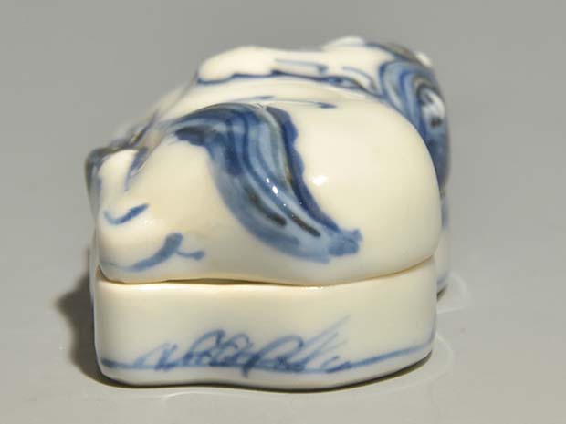 二代三浦竹泉（造）青華馬香合 共箱 茶道具 現代工芸 香道具 京焼 美品