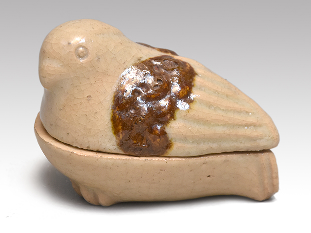 鳥香合 七代 楽 長入（作） 共箱 十二代 楽 弘入箱書 | 古美術ささき