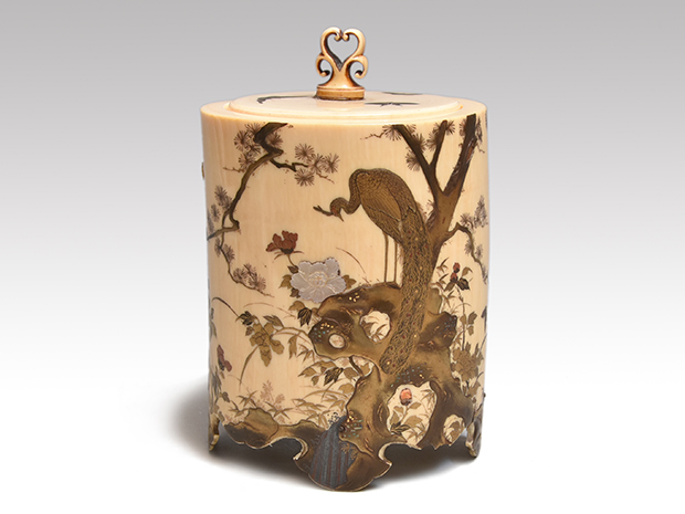 花鳥蒔絵 象牙蓋物 螺鈿珊瑚入り 光民（作） | 古美術ささき