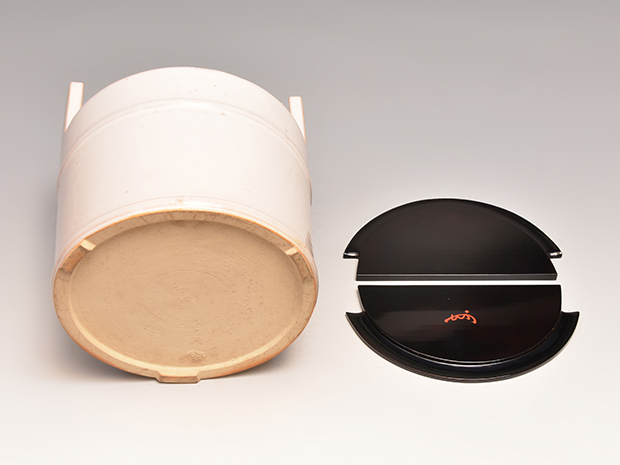 惺斎好 萩焼 手桶水指 十二代 坂倉新兵衛(作) 割蓋付 即中斎朱在判、箱