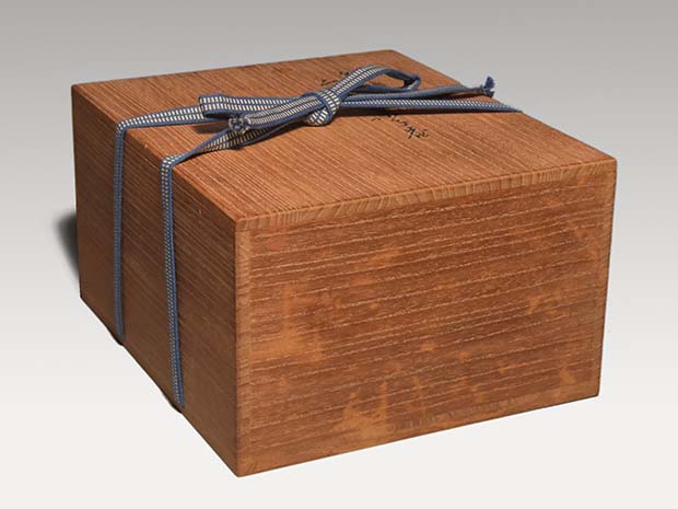 草花蒔絵 六角形菓子器 平安 西村象彦 逸品作 共箱 喰籠 | 古美術ささき