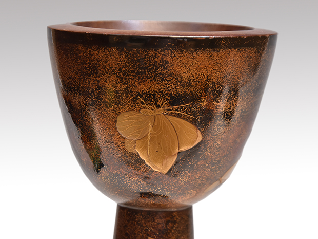 小鼓胴 梨地に蝶蒔絵 | 古美術ささき