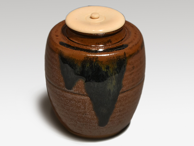 摸 北野肩衝茶入 八代目暁山(岡田佳明)作 共箱 象牙蓋 仕服(鎌倉間道