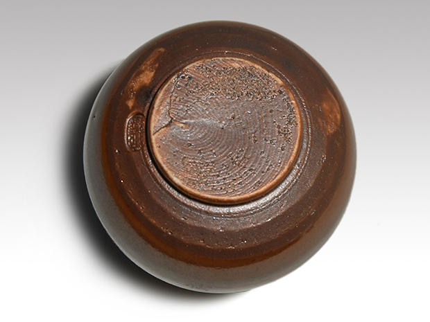 古瀬戸鶴首茶入 二代 山口錠鉄(作) 共箱 象牙蓋 仕覆（紅牙撥鏤尺文