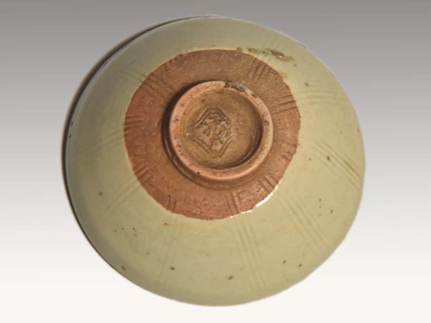 初代 眞清水蔵六(作) 珠光青磁盃・ぐい呑み 二代蔵六識箱 | 古美術ささき