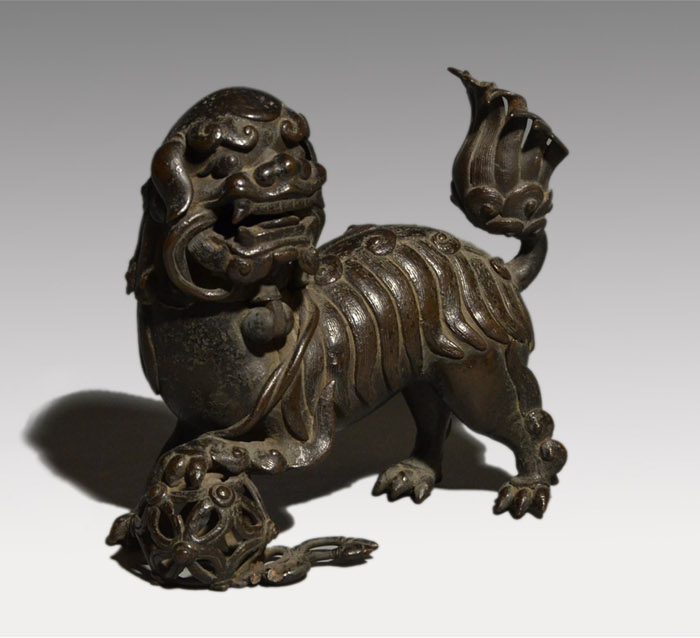 古銅 玉取獅子香炉 明時代 | 古美術ささき