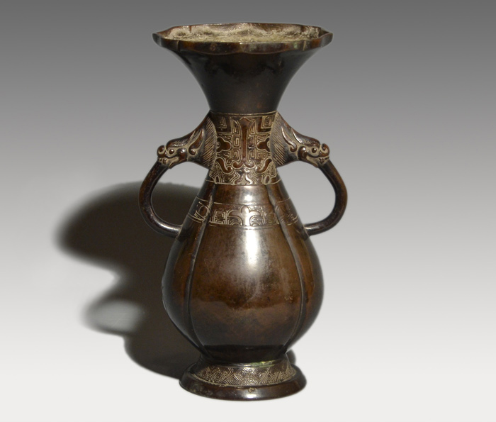 唐物 時代 唐銅(古銅) 龍耳花入 饕餮文入り | 古美術ささき