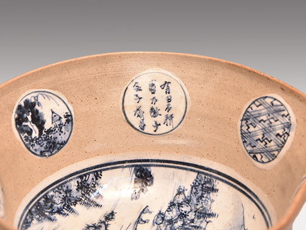 染付丸文楼閣山水図菓子器 小堀遠州流 十五代 小堀宗通箱書 | 古美術ささき