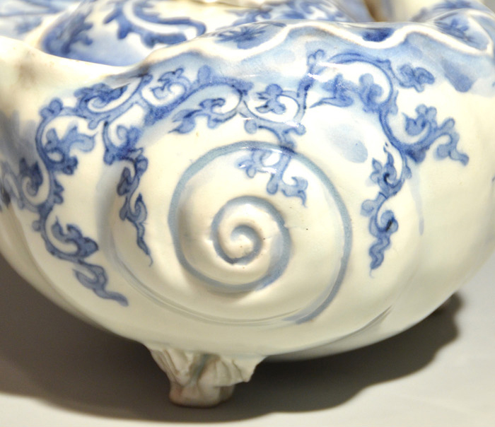 古伊万里(藍柿右衛門様式)染付唐子貝形蓋物 江戸時代中期頃 | 古美術ささき