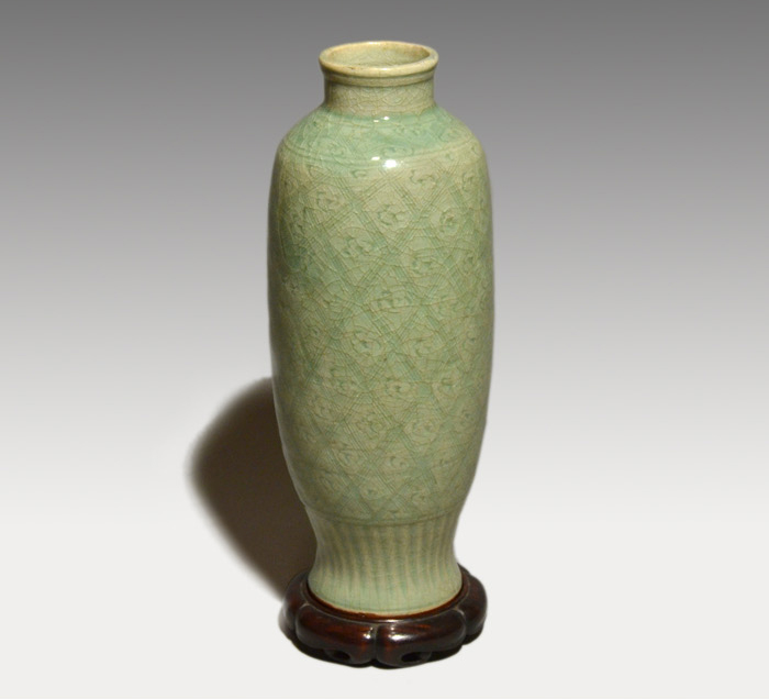 七官青磁 雲鶴文花生 中国 明時代 高さ26cm | 古美術ささき