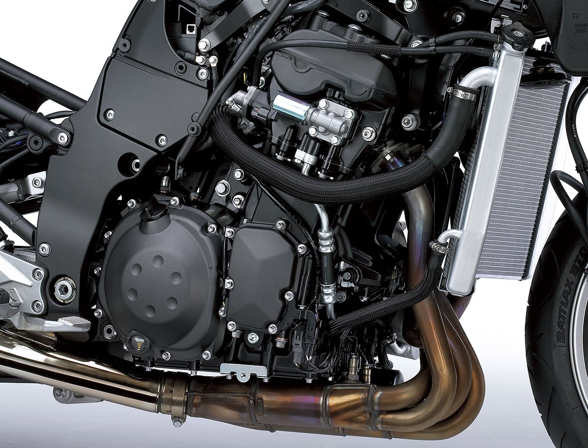 カワサキらしい最強エンジン。Ninja ZX-14Rのエンジンメカニズムとその