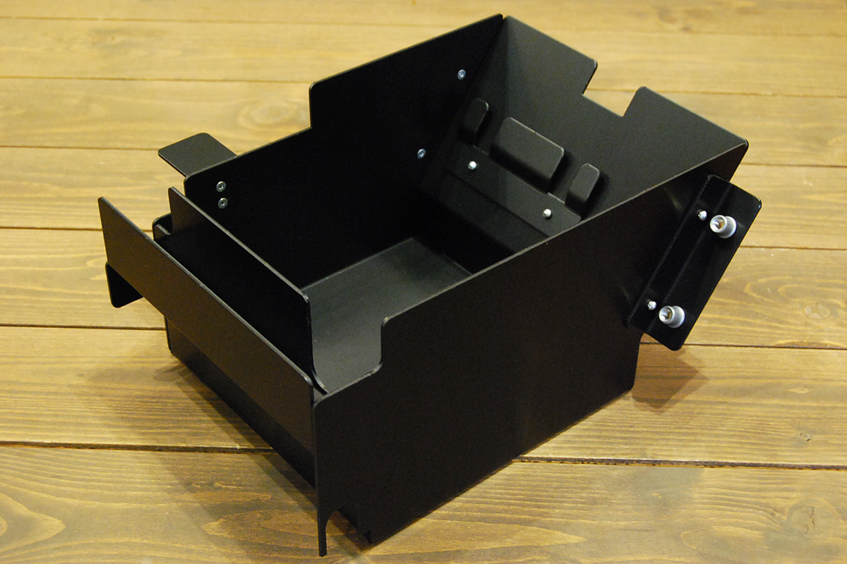 バグース！ モーターサイクルのZRX1200ダエグ用フェンダーレスキットに