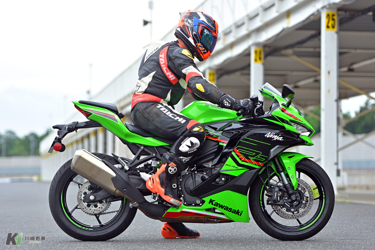 Ninja ZX-4Rインプレッション | 動画 | カワサキイチバン