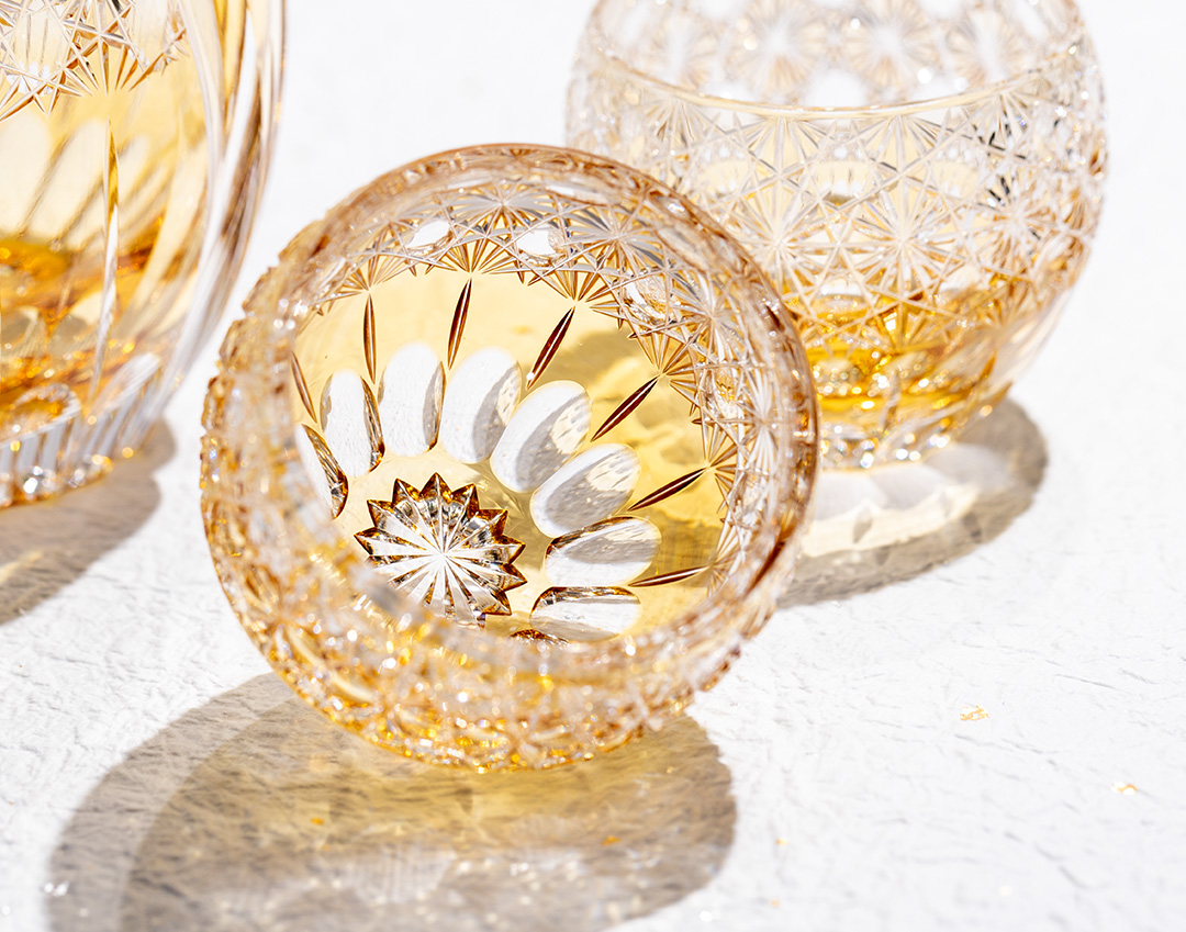 江戸切子 伝統工芸士・鍋谷淳一 作 酒器揃＜風華＞ | カガミクリスタル