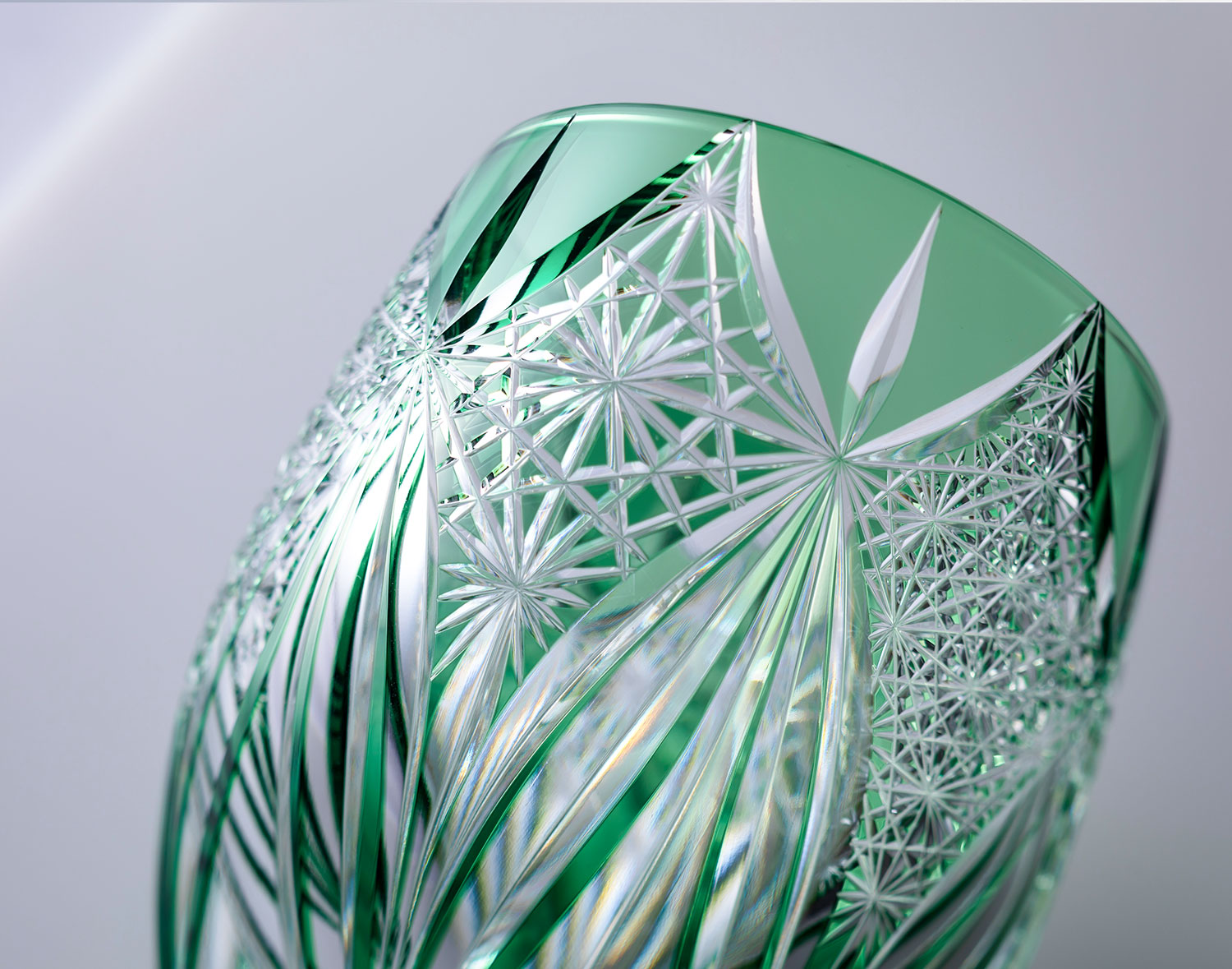 江戸切子 伝統工芸士・根本達也作 ロックグラス＜昴＞ | カガミクリスタル