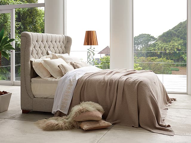 シモンズ ベイリーブラン ベッド （フレーム+ボックススプリング